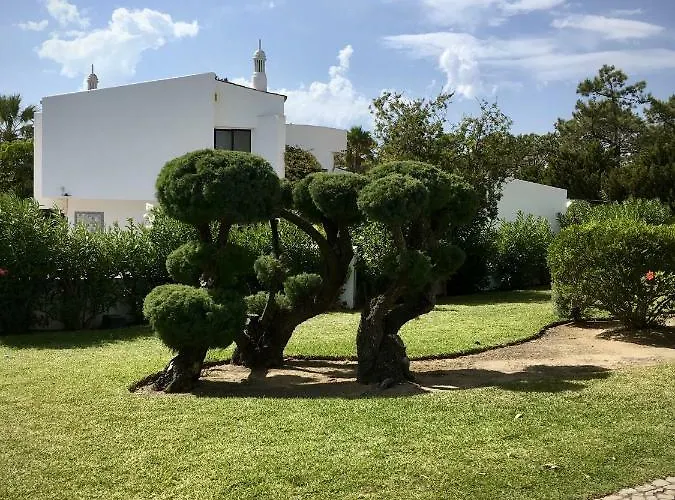 アパート Victory Village 3a *